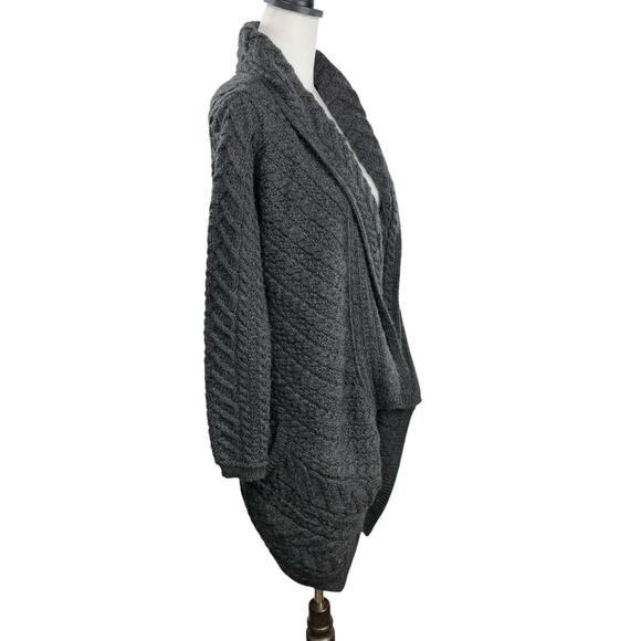 BLARNEY WOOLLEN MILLS Gray Merino Wool Cardigan Cable Knit Ireland Sweater small - Picture 3 of 6